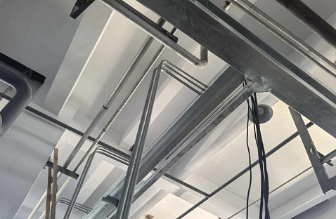 嘉峪关如何简化复杂布线？电缆桥架可集中管理！