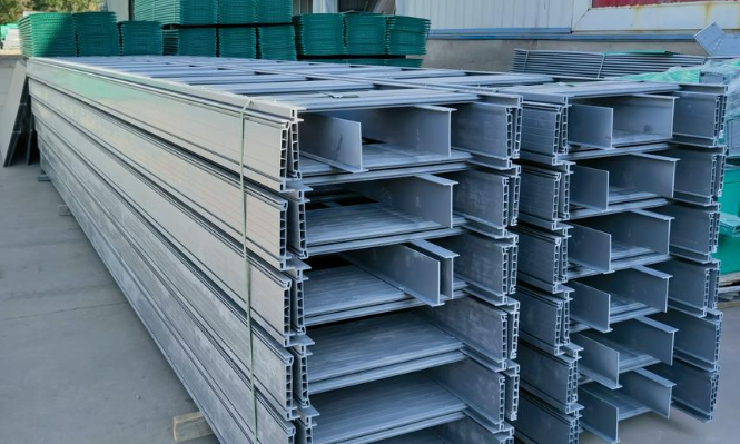 嘉峪关防火桥架：不止于阻燃，更在于为逃生救援争取时间！