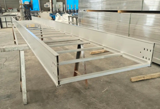 嘉峪关桥架厂如何保证精度与结构上的一致性？